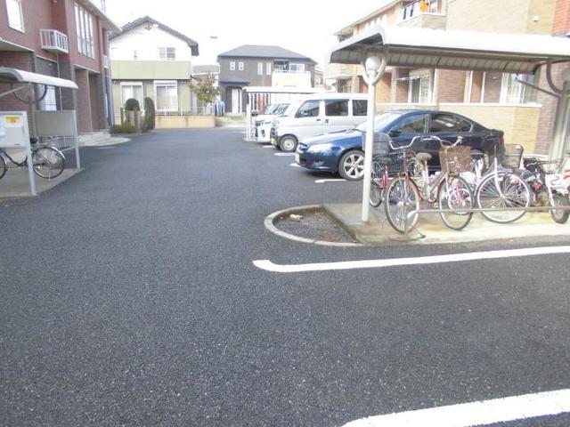 14/20 駐車場