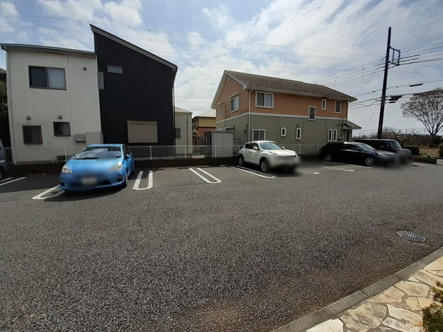 14/20 駐車場