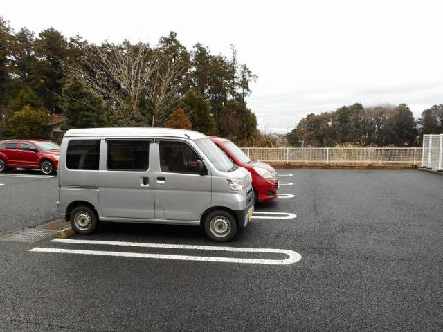 19/25 駐車場