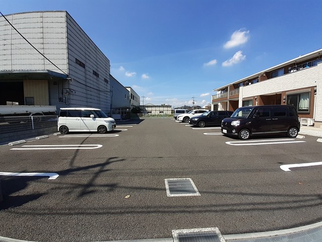 2/8 駐車場