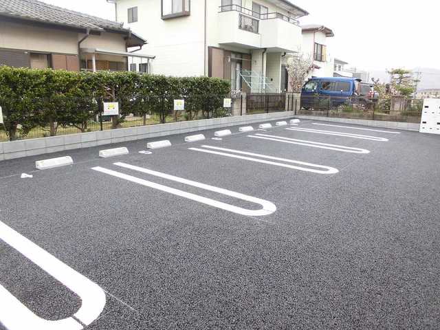 15/21 駐車場