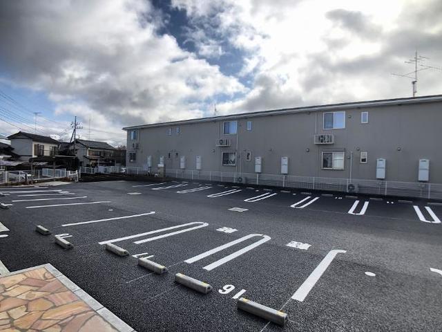 14/20 駐車場