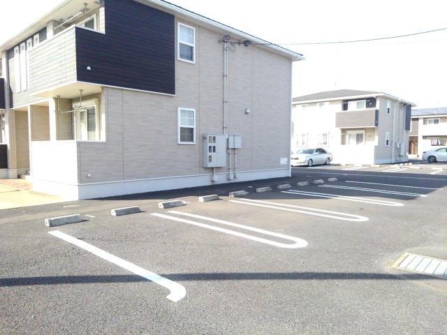 14/20 駐車場