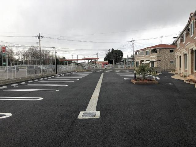 14/20 駐車場