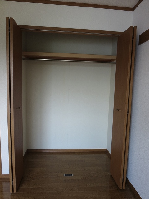 18/25 エントランス