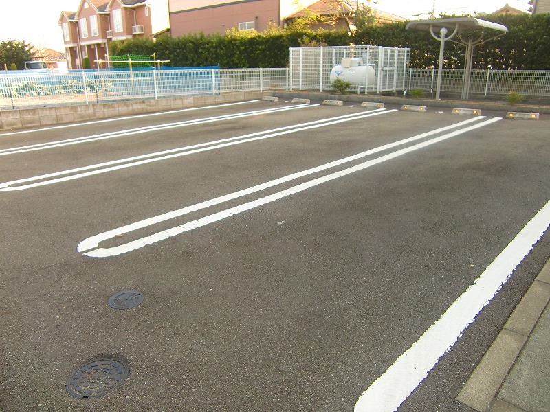 14/20 駐車場