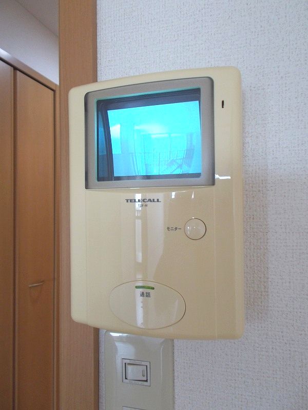 14/20 エントランス