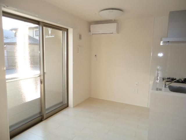 15/23 バルコニー