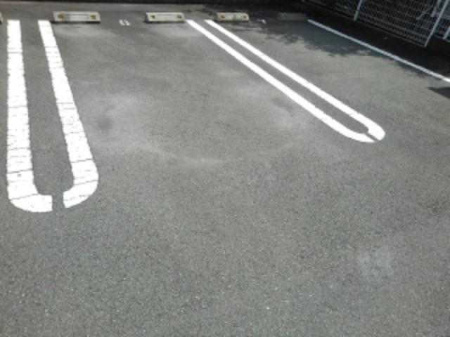 14/20 駐車場