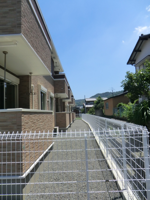 18/28 バルコニー