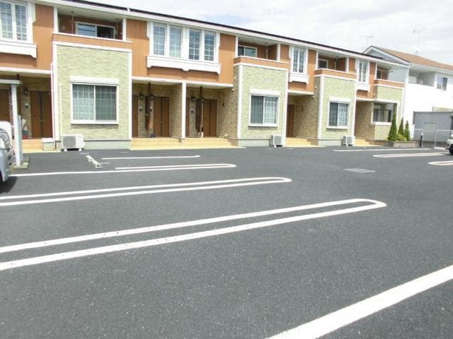 2/8 駐車場