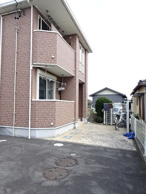 14/20 エントランス