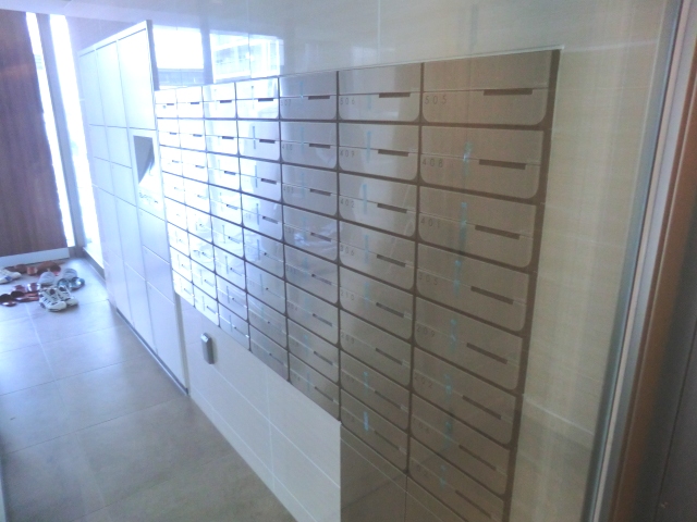 22/30 エントランス