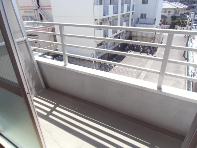 17/27 バルコニー