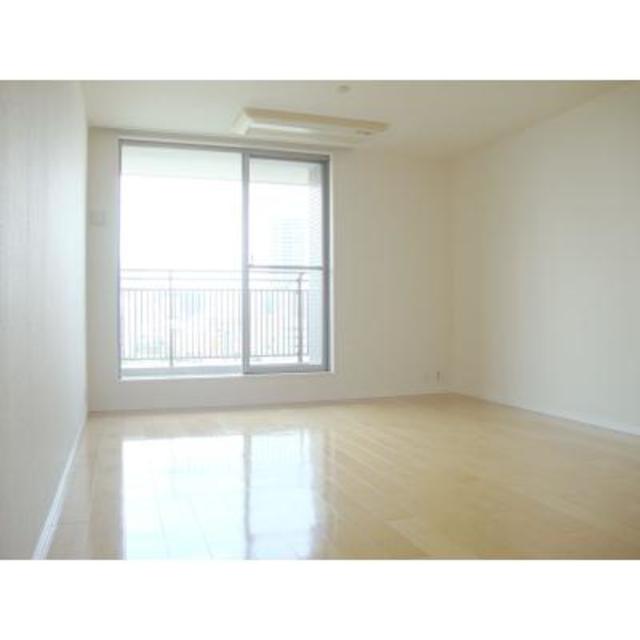 13/30 リビング/ダイニング