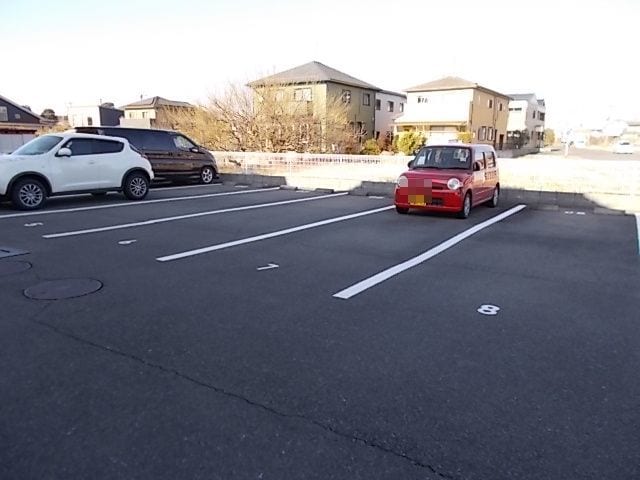 14/20 駐車場