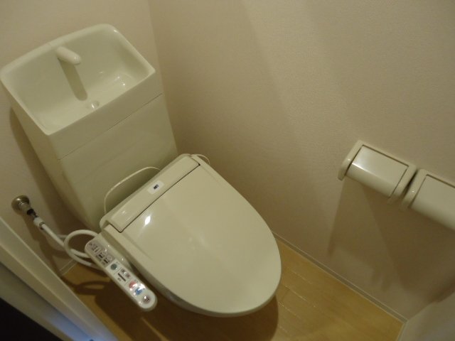 13/30 トイレ