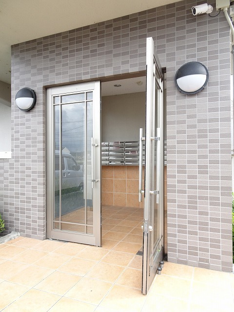 14/20 エントランス