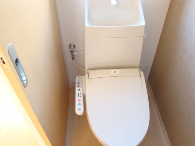 13/30 トイレ