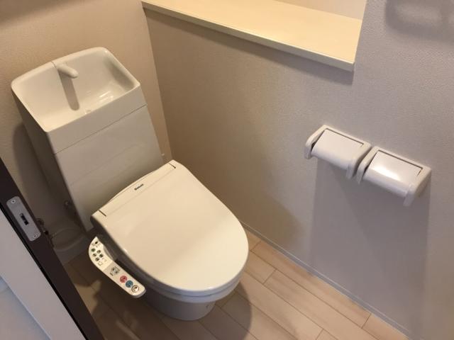 14/30 トイレ