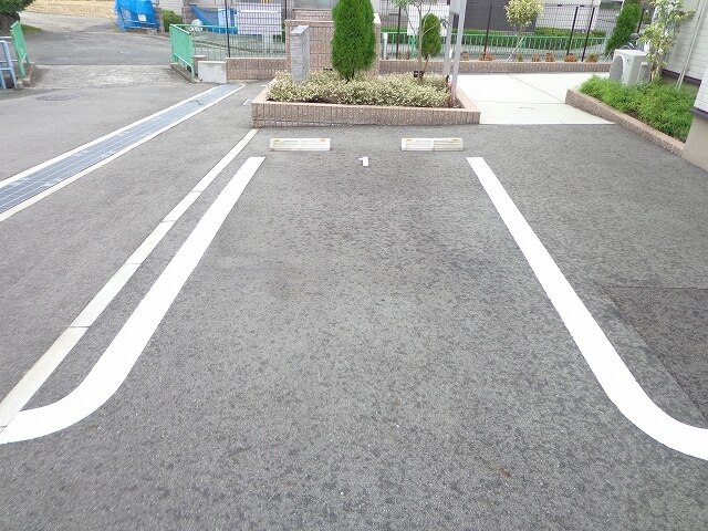 15/30 駐車場