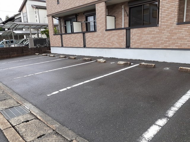 17/24 駐車場