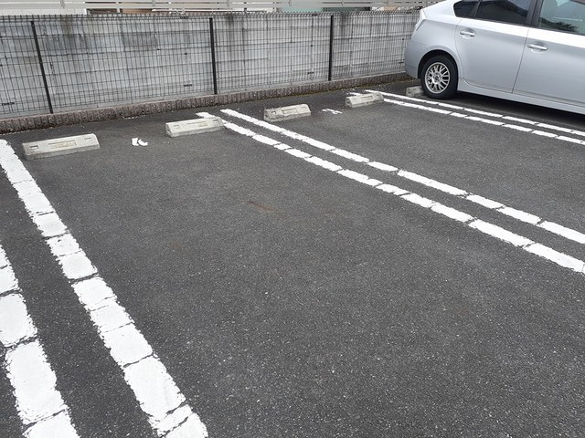 14/20 駐車場