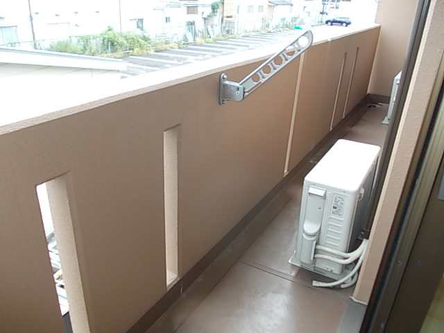 17/28 バルコニー