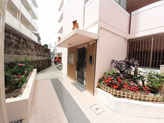 2/9 エントランス