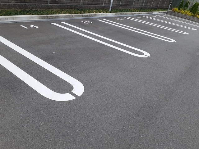 14/20 駐車場