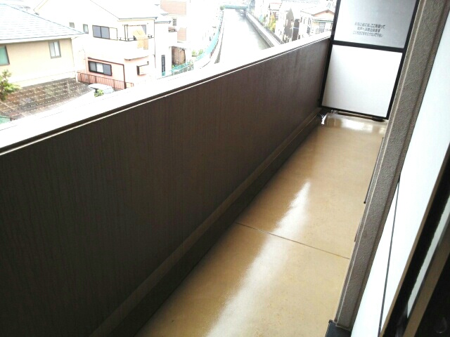 15/27 バルコニー