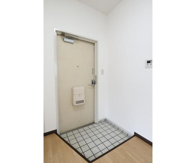 17/30 玄関