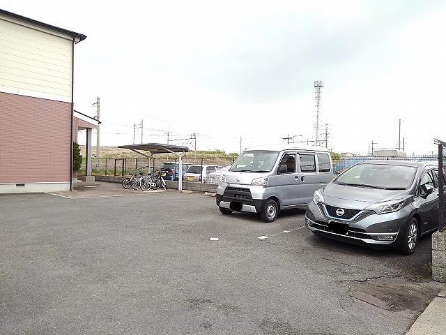 14/20 駐車場
