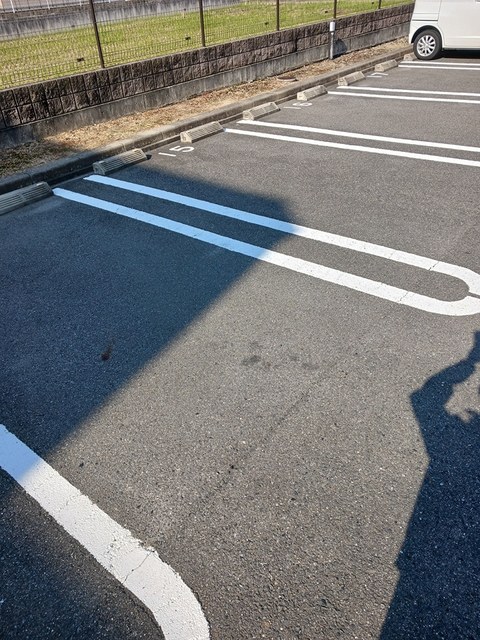 14/20 駐車場