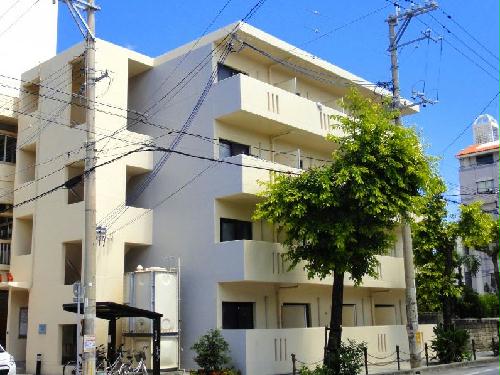 13/21 エントランス