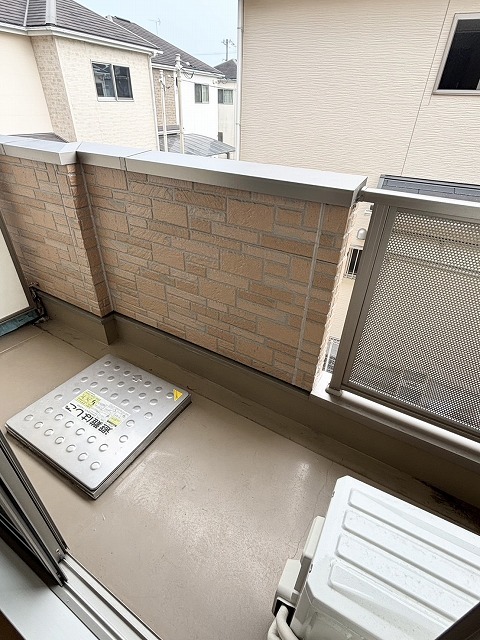 13/23 バルコニー