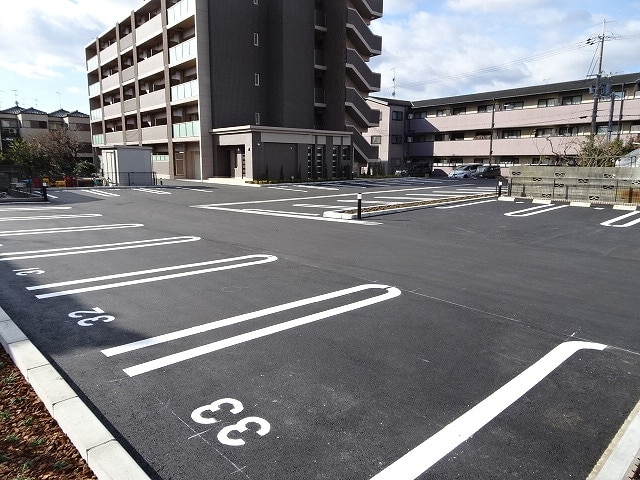 14/20 駐車場