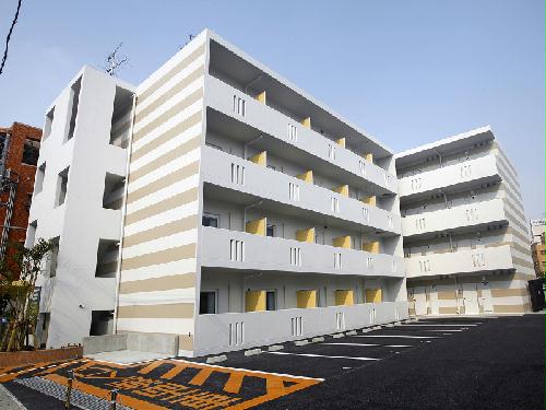 レオパレス大新外観