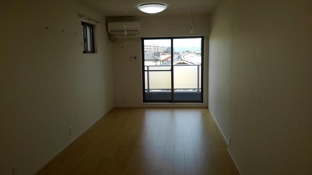 3/20 リビング/ダイニング