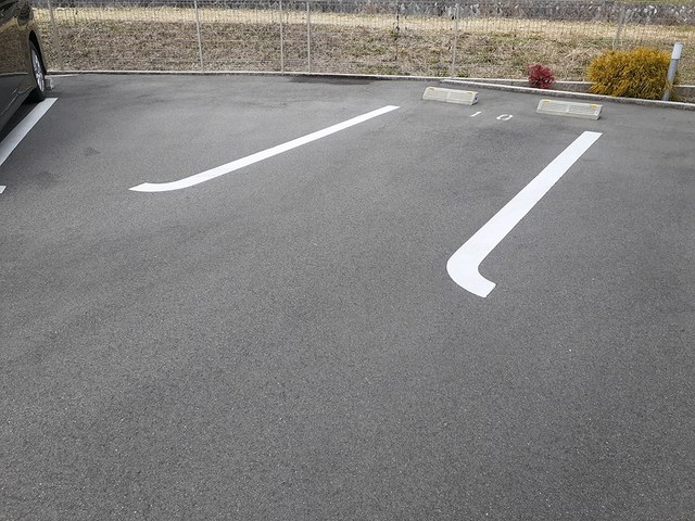 14/23 駐車場