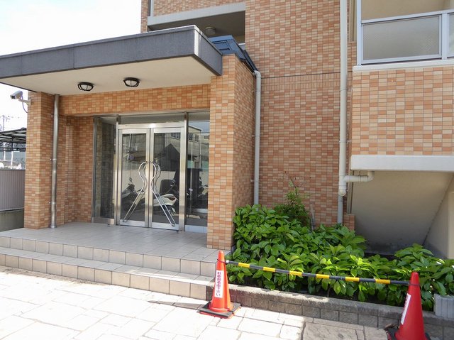 2/8 エントランス