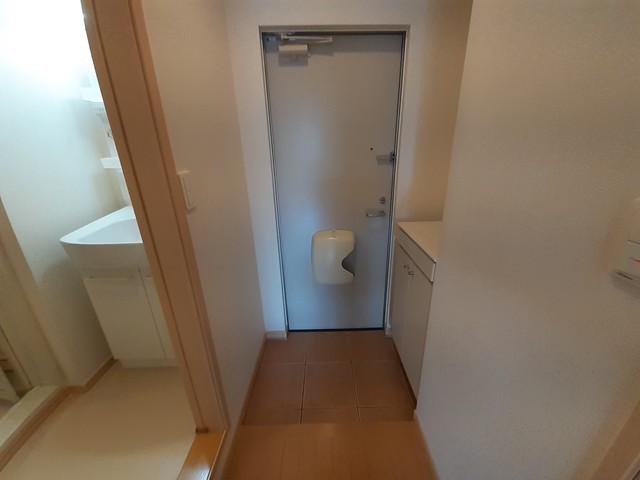 7/24 玄関