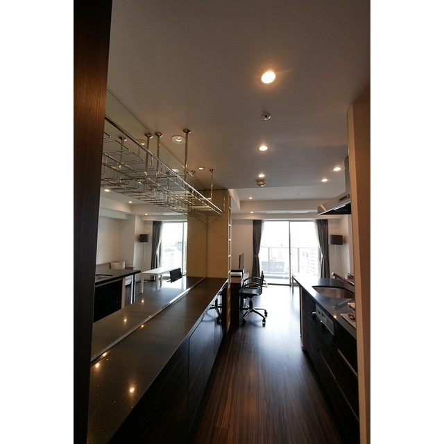 21/30 エントランス