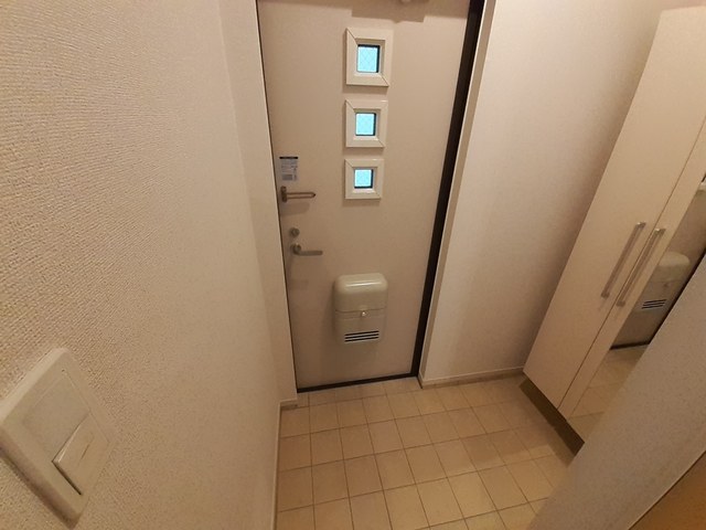 5/20 玄関
