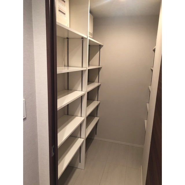 18/29 エントランス