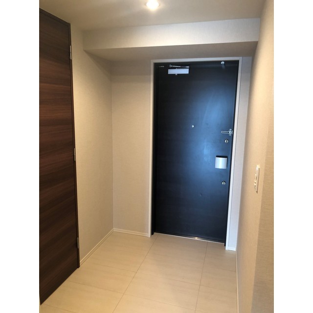 19/29 エントランス