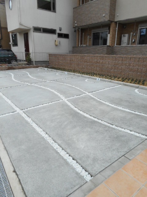 14/20 駐車場