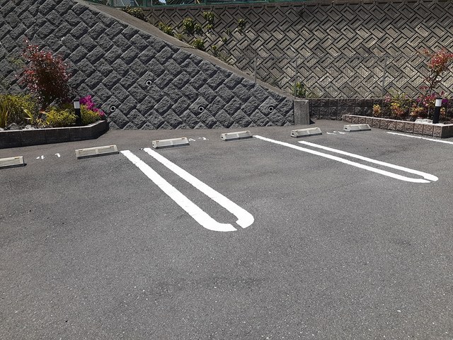 14/20 駐車場