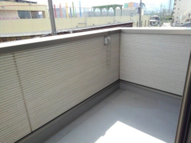 14/30 バルコニー