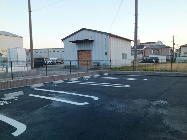 2/8 駐車場